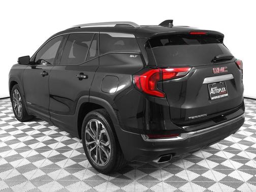 Ebony Twilight Metallic 2020 GMC Terrain SLT