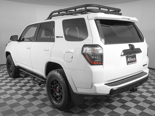 Super White 2020 Toyota 4Runner TRD Pro
