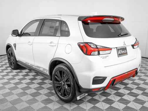 White Diamond 2026 Mitsubishi Outlander Ralliart