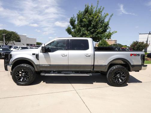 Ingot Silver Metallic 2019 Ford F-250 Lariat