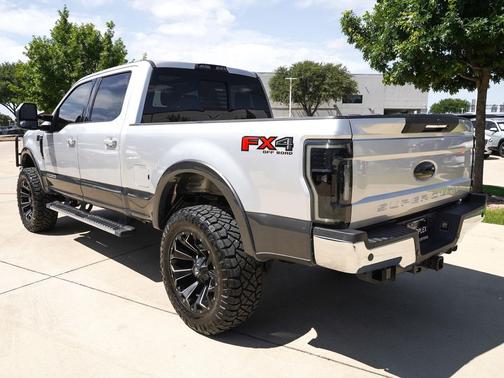 Ingot Silver Metallic 2019 Ford F-250 Lariat