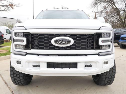 Oxford White 2026 Ford F-450 Lariat