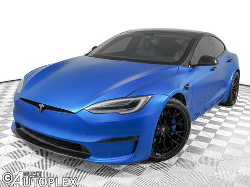 Deep Blue Metallic 2022 Tesla Model S Plaid