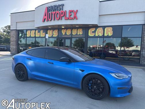 Deep Blue Metallic 2022 Tesla Model S Plaid