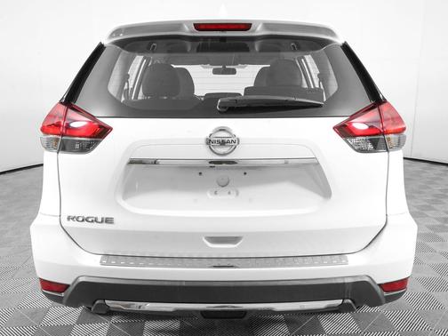 Glacier White 2018 Nissan Rogue S