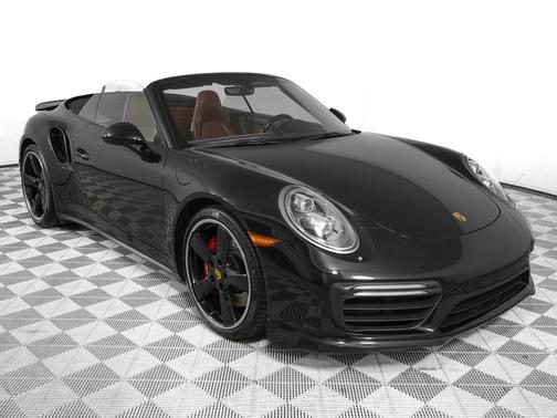 Jet Black Metallic 2018 Porsche 911 Turbo