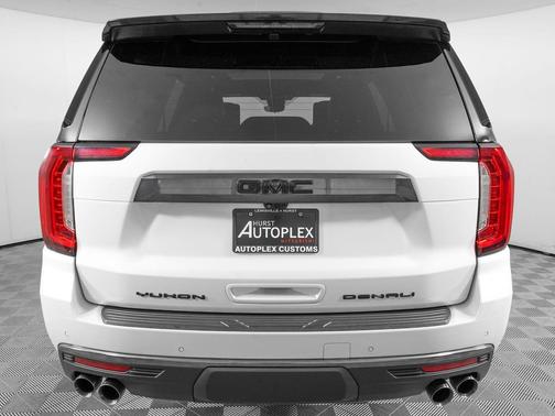 White Frost Tricoat 2023 GMC Yukon Denali Ultimate