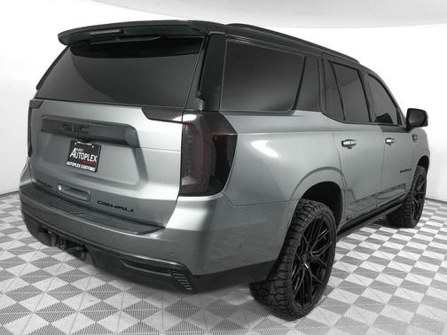 Sterling Metallic 2023 GMC Yukon Denali Ultimate