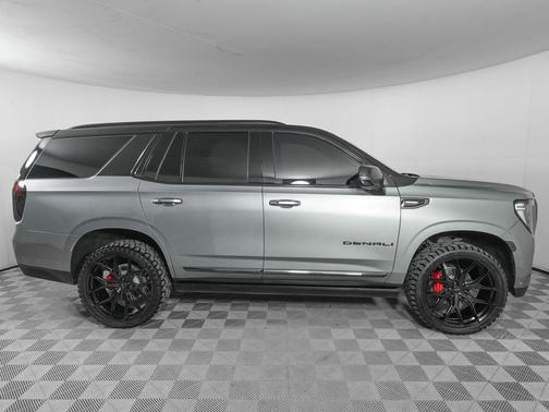 Sterling Metallic 2023 GMC Yukon Denali Ultimate