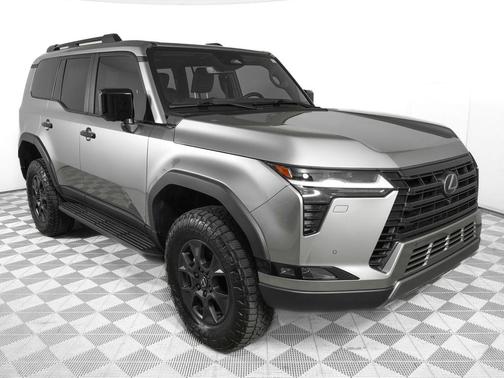 Atomic Silver 2025 Lexus GX 550 Overtrail