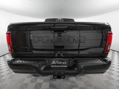 Diamond Black Crystal Pearlcoat 2025 RAM 2500 Laramie Mega Cab 4x4 6'4' Box