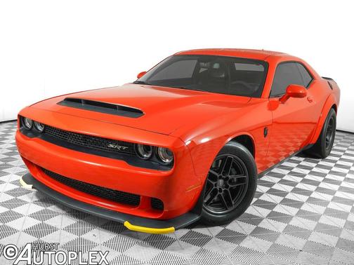 Go Mango 2023 Dodge Challenger SRT Demon