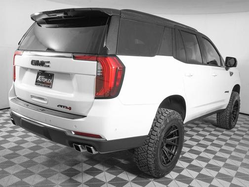 Summit White 2026 GMC Yukon 4WD AT4