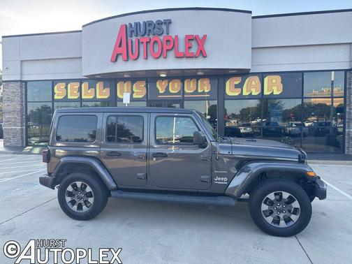 Granite Crystal Metallic Clearcoat 2019 Jeep Wrangler Unlimited Sahara