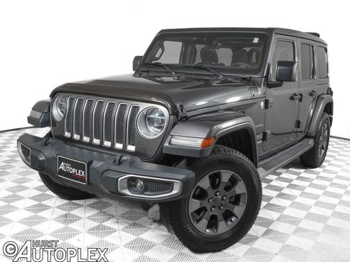 Granite Crystal Metallic Clearcoat 2019 Jeep Wrangler Unlimited Sahara