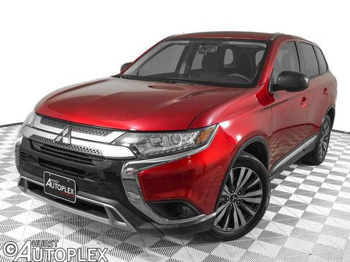 Red Diamond 2020 Mitsubishi Outlander ES