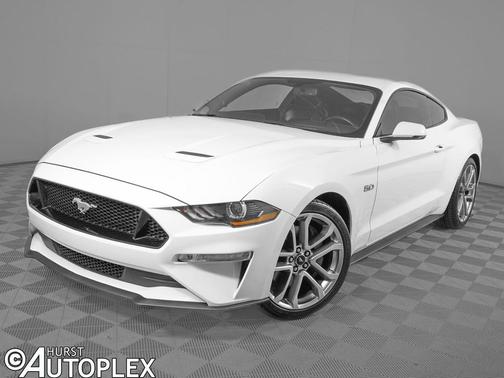 Oxford White 2020 Ford Mustang GT Premium