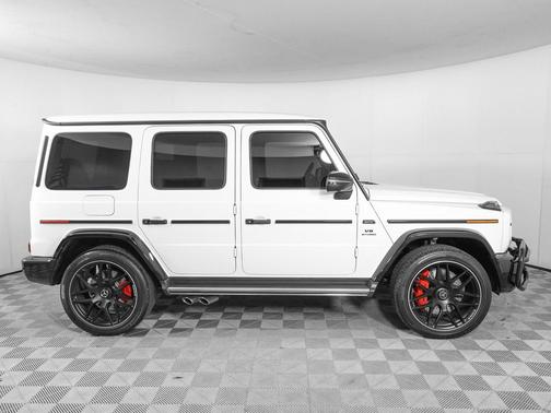 MANUFAKTUR Moonlight White Metallic 2024 Mercedes-Benz AMG G 63 4MATIC