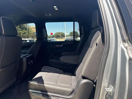 Sterling Metallic 2025 GMC Yukon XL Elevation 4WD