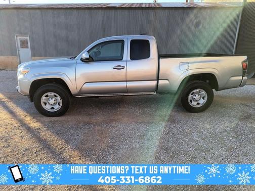 2022 Toyota Tacoma SR