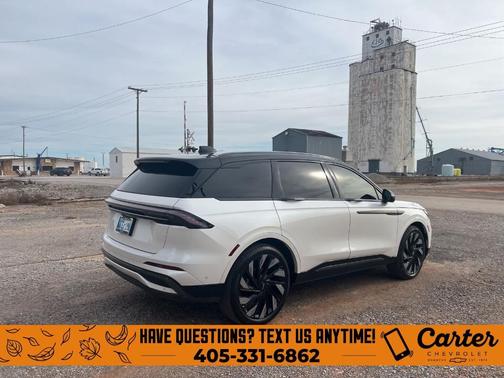 2024 Lincoln Nautilus Reserve