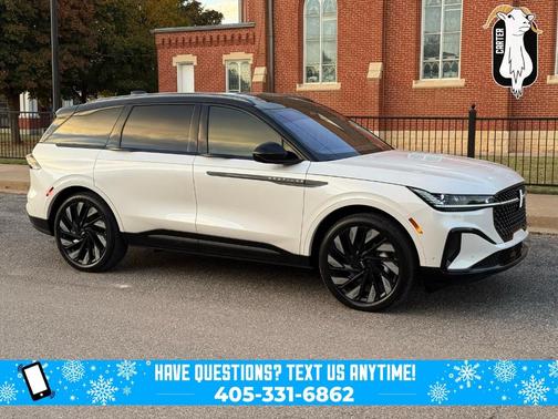 2024 Lincoln Nautilus Reserve