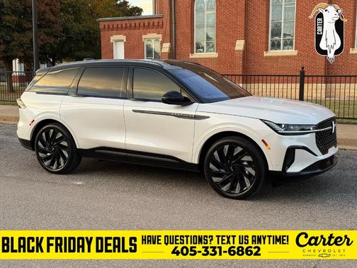 2024 Lincoln Nautilus Reserve