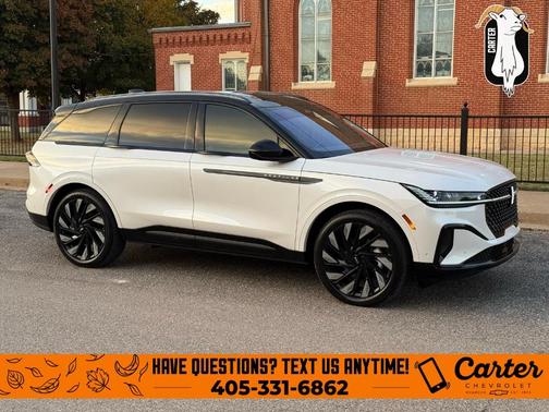 2024 Lincoln Nautilus Reserve