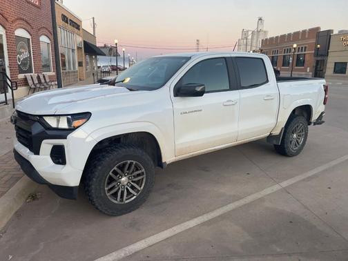2023 Chevrolet Colorado LT
