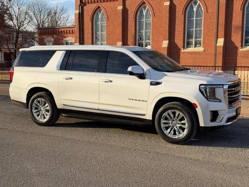 2021 GMC Yukon XL SLT