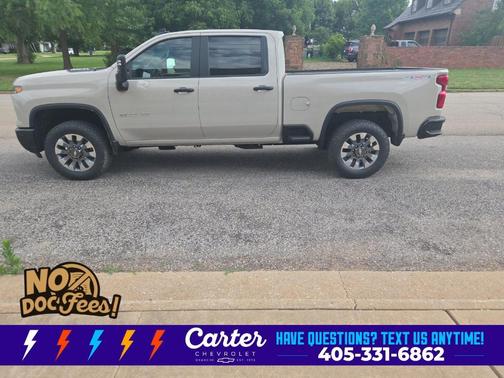 White Sand 2026 Chevrolet Silverado 2500 Custom