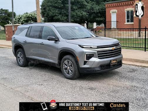 2025 Chevrolet Traverse LT