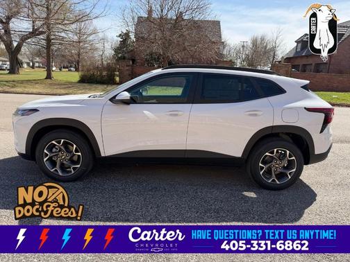 Summit White 2026 Chevrolet Trax LT