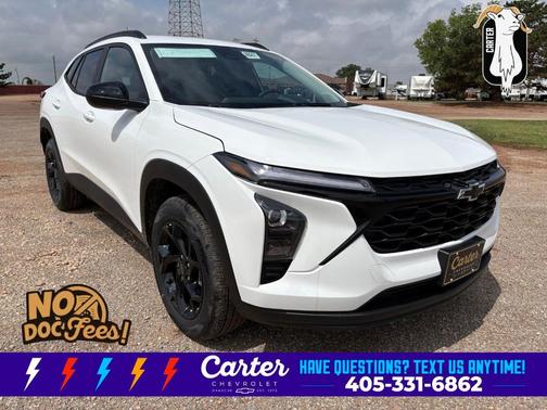Summit White 2026 Chevrolet Trax LT