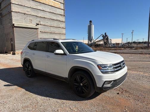 2019 Volkswagen Atlas 3.6L SEL Premium