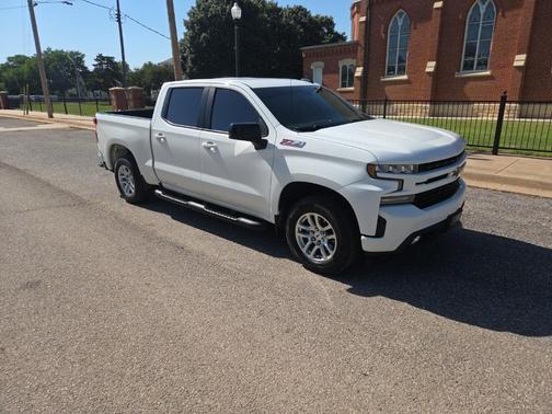 Summit White 2019 Chevrolet Silverado 1500 RST