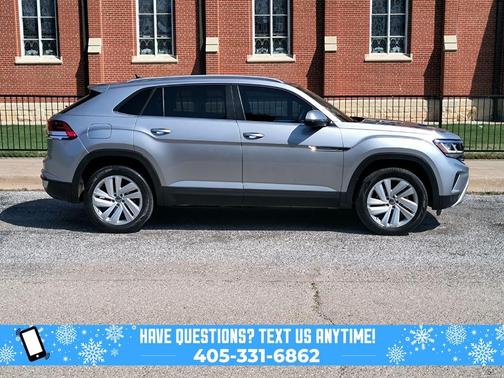 2022 Volkswagen Atlas Cross Sport 2.0T SE w/Technology