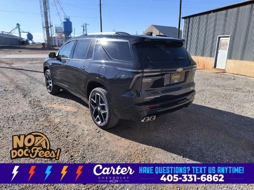 Mosaic Black Metallic 2026 Chevrolet Traverse High Country
