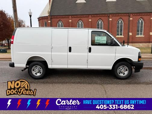 Summit White 2025 Chevrolet Express 2500 Work Van