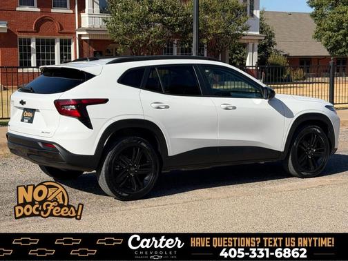 Summit White 2025 Chevrolet Trax ACTIV