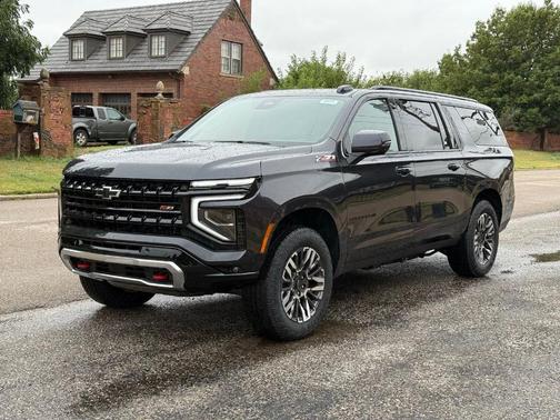 2025 Chevrolet Suburban Z71