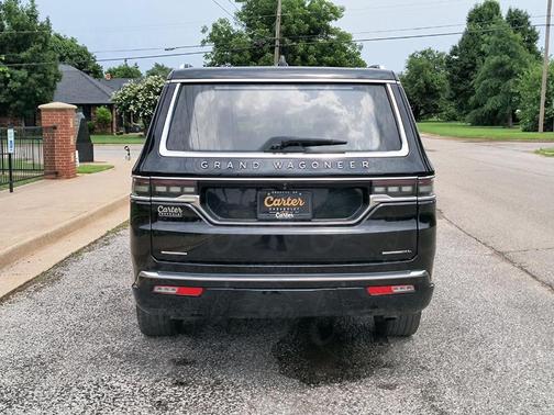 2023 Jeep Grand Wagoneer L Series III
