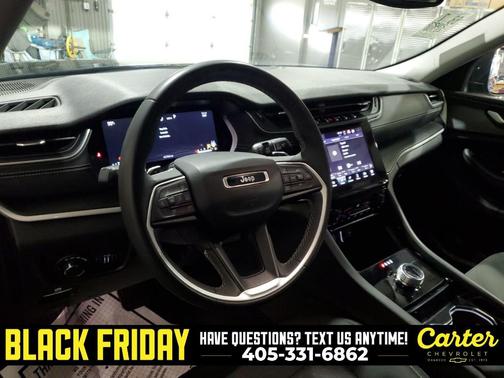 2023 Jeep Grand Cherokee L Laredo