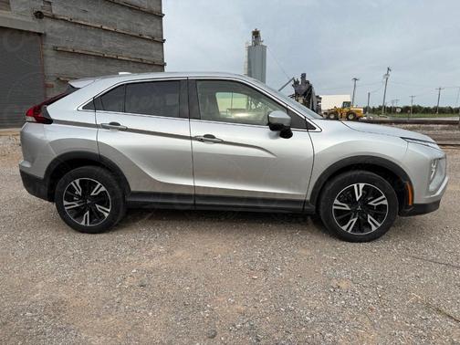 2023 Mitsubishi Eclipse Cross SE