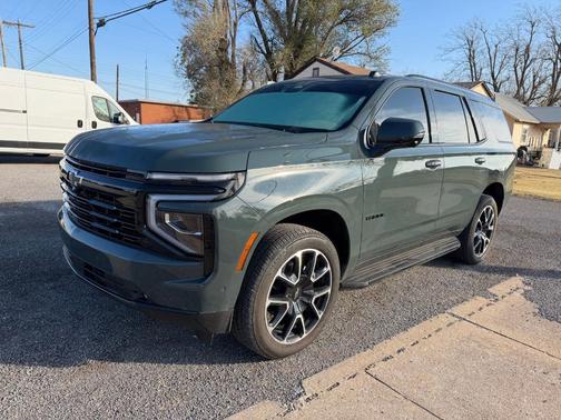 2025 Chevrolet Tahoe RST