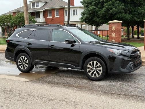 2023 Subaru Outback Premium