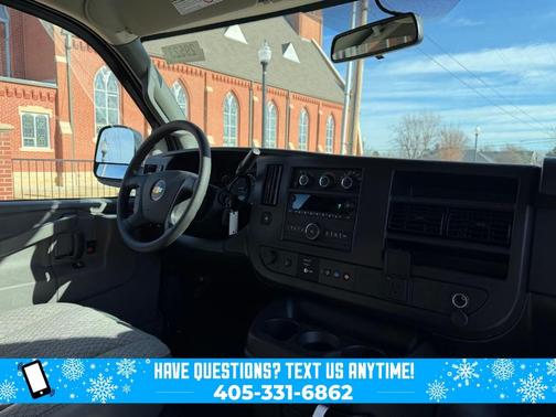 2025 Chevrolet Express 3500 LS