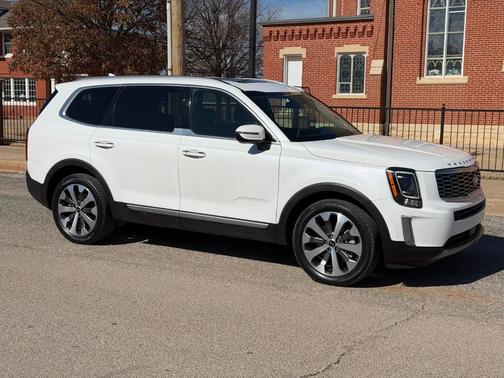 2020 Kia Telluride S