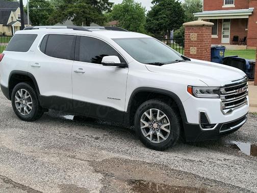 2020 GMC Acadia SLT