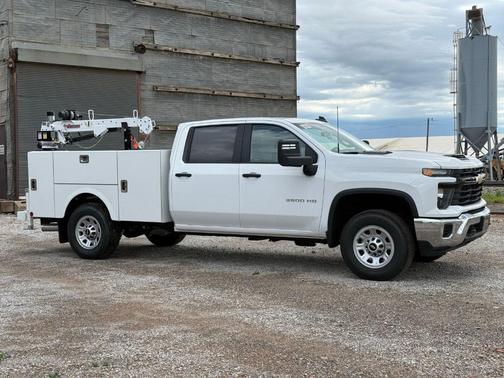 2025 Chevrolet Silverado 3500 WT